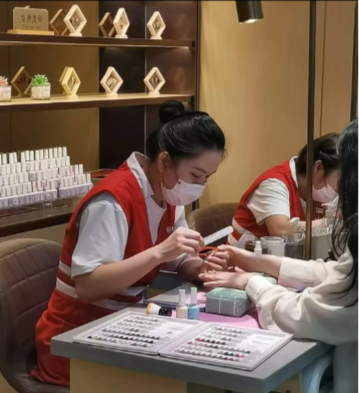 小红书美甲.png